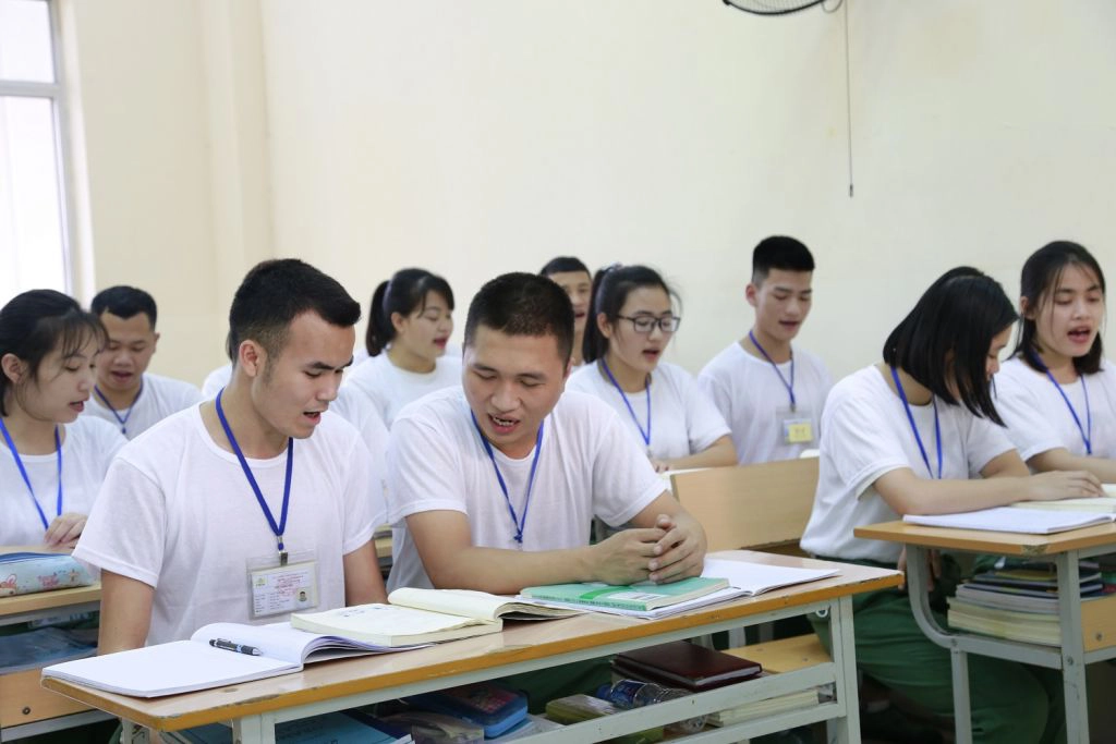 Mot gio hoc tai Truong CD Ky thuat - Cong nghe Bach Khoa