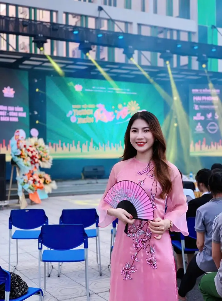 HUMANS OF CTECH: Nữ giảng viên Phạm Thúy An - người truyền cảm hứng sáng tạo cho sinh viên