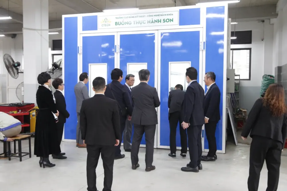 Mitsubishi Motors Corporation thăm CTECH - Hợp tác chiến lược nâng tầm quốc tế