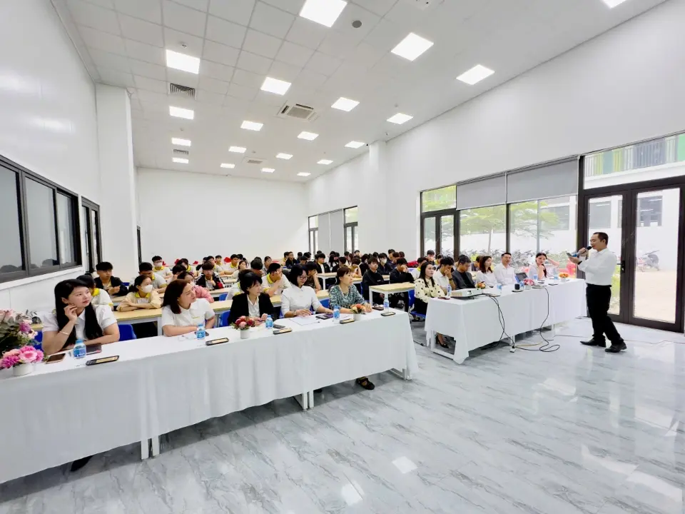 Kích hoạt Vườn Ươm CTECH - Không gian khởi nghiệp, đổi mới sáng tạo và phát triển nghề nghiệp cho SV