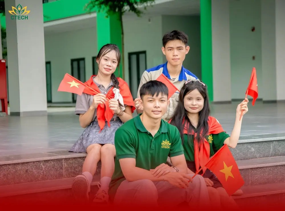Tuổi trẻ CTECH vươn mình cùng đất nước: 80 năm Cách mạng Tháng Tám thành công và Quốc khánh nước CHXHCN Việt Nam